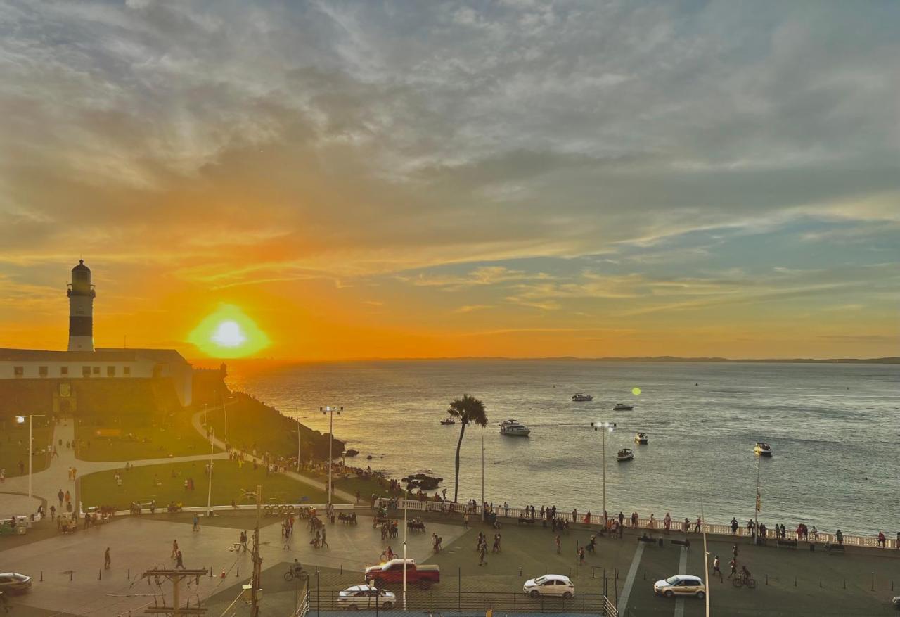 Apartamento No Farol Da Barra. Vista Deslumbrante Para O Mar! No Circuito Do Carnaval. Ao Lado Do Porto Da Barra ! Salvador de Bahía Exterior foto